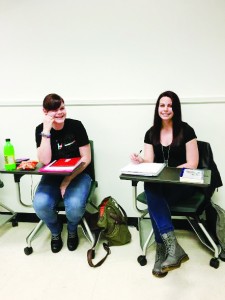 From left: Melissa Nosel, senior English major, and Erin Chenicek, senior English literature major. Photo: Jenny Edengard